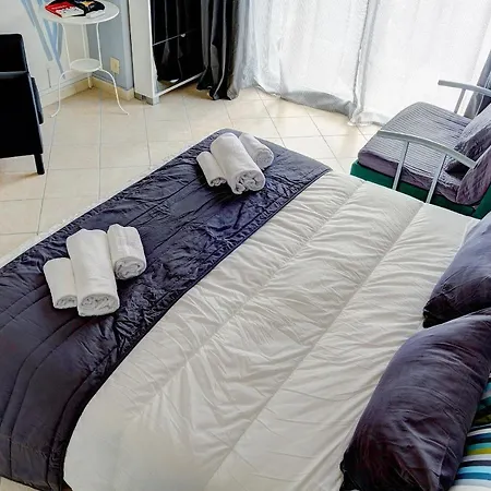Suitehome Taormina * Giardini Naxos