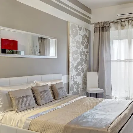 Suitehome Taormina Apartment *